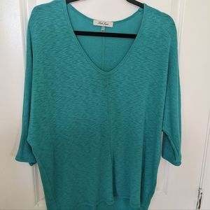 Laila Jayde 3/4 sleeve green sweater gently used